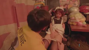 Misa Amane cảm thấy một con cặc lớn trong cái lồn ướt át của cô ấy